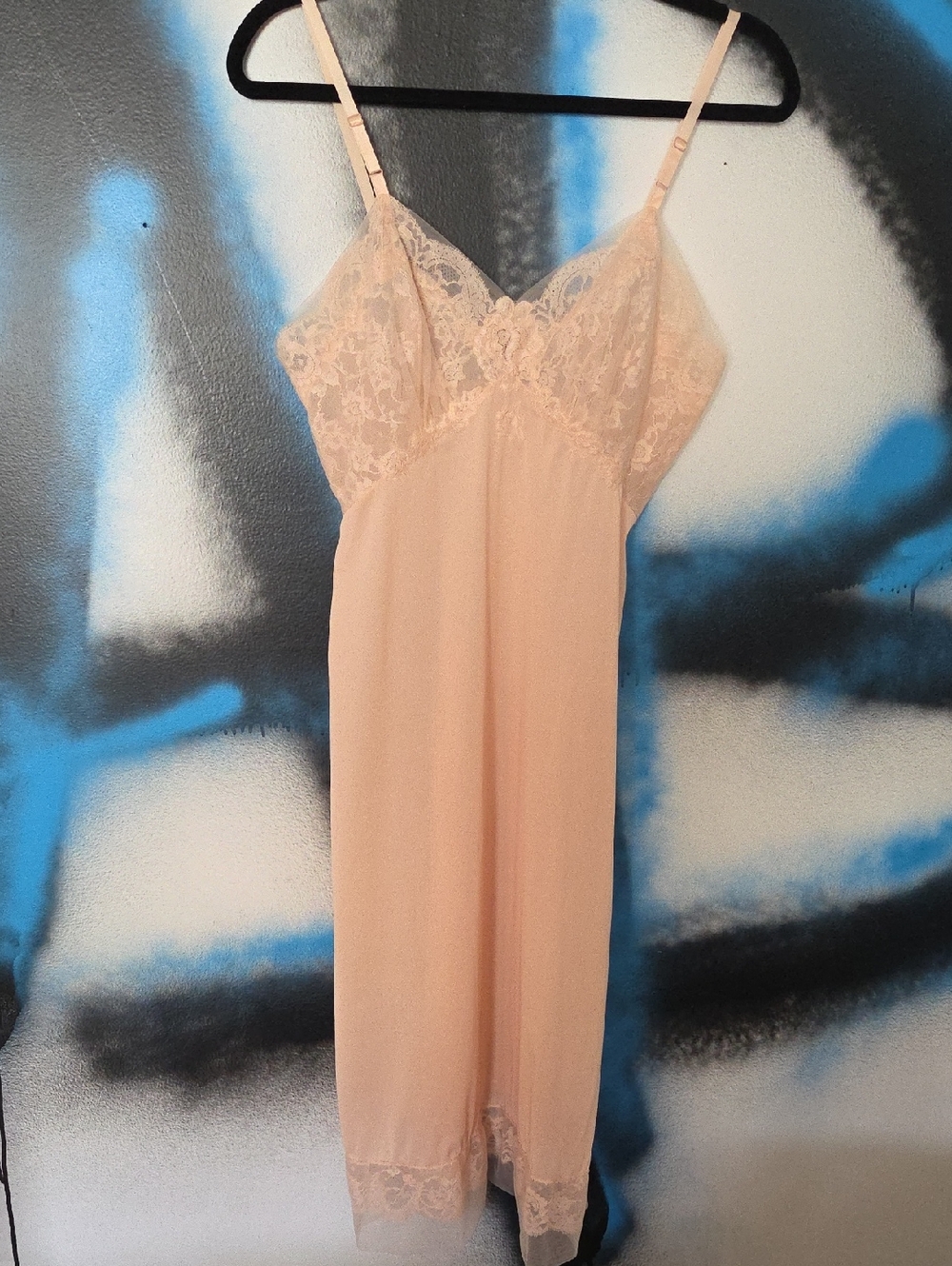 Vanity Fair Lace-Trim Chemise in Blush